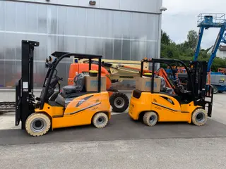 Image of a rental machine of type 3.5-tonne Electric Forklift | Maximal FBA35-JZ 4500 mm