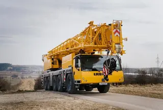 Image of a rental machine of type Mobile crane 160 tons | Liebherr LTM 1160 5.2