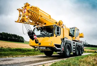 Vorschaubild 1 einer Mietmaschine vom Typ mobiele kraan 60 ton | Liebherr LTM 1060 3.1