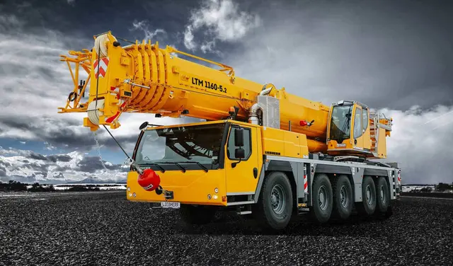 Bild 1 einer Mietmaschine vom Typ Mobile crane 160 tons | Liebherr LTM 1160 5.2