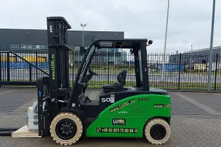 Image of a rental machine of type 5 Tons Electric | EP CPD50F8 Li 6000 mm