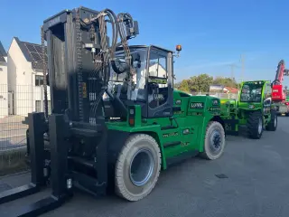 Image of a rental machine of type 18 tonnes diesel | Kalmar DCG 180-6T 4500 mm