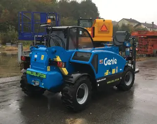 Vorschaubild 3 einer Mietmaschine vom Typ TSS-2506 | Genie GTH 2506