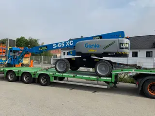 Afbeelding van een huurmachine van het type TB-218X | Genie S-65XC