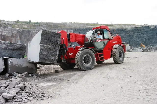 Bild 3 einer Mietmaschine vom Typ TSH-12010 | Manitou MHT 10120