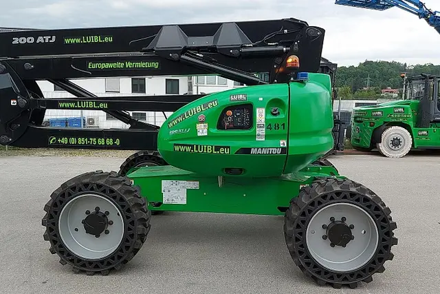 Bild 0 einer Mietmaschine vom Typ GTD-203 | Manitou 200 ATJ