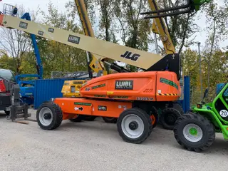 Afbeelding van een huurmachine van het type TB-433X | JLG 1350SJP