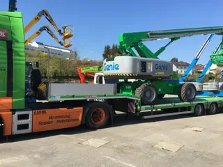 Afbeelding van een huurmachine van het type TB-279 | Genie S-85